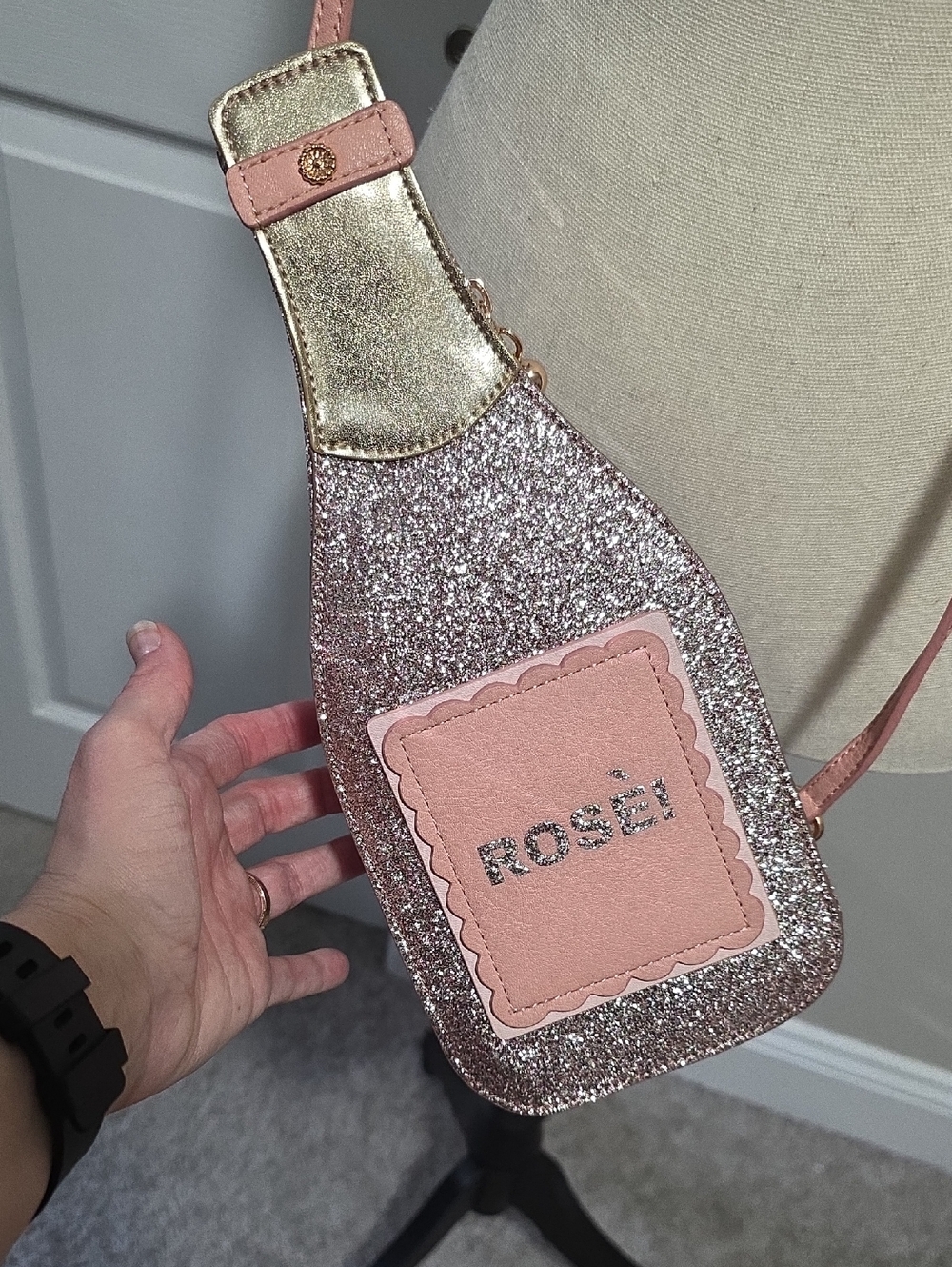 LC Lauren Conrad Rose Gold Champagne Wine Bottle Glitter Pink Bag Crossbody